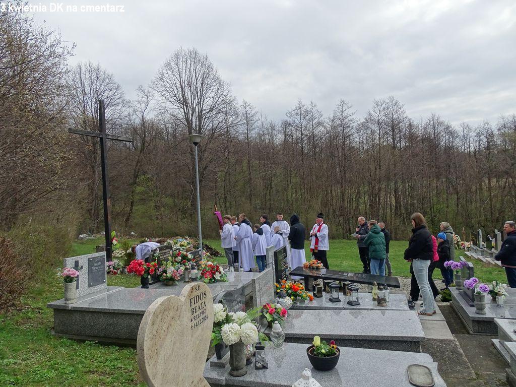 7 na cmentarz_97.JPG